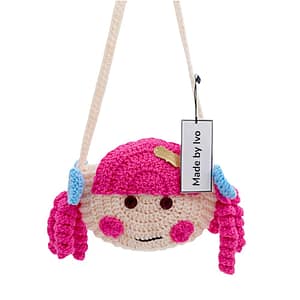 Детска плетена чанта "Момиче с розова коса и сини панделки"