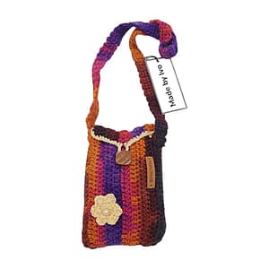 Плетена торбичка за врат - есенни мотиви