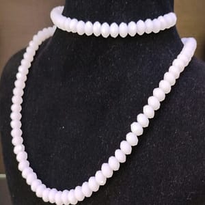 Ръчно изработени колие и гривна от мъниста