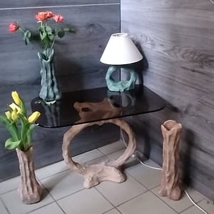 Уникална композиця с масичка за кафе