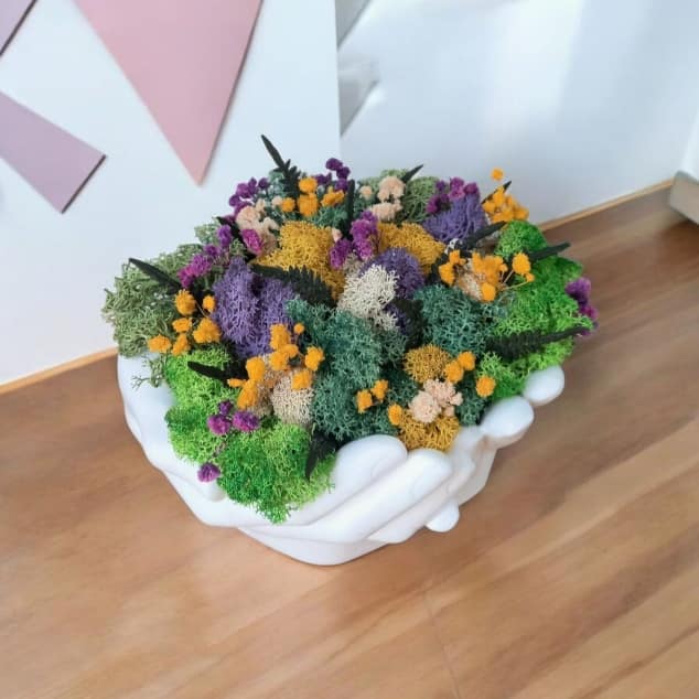 Кашпи със скандинавски мъх "Прегръдка" - Image 2