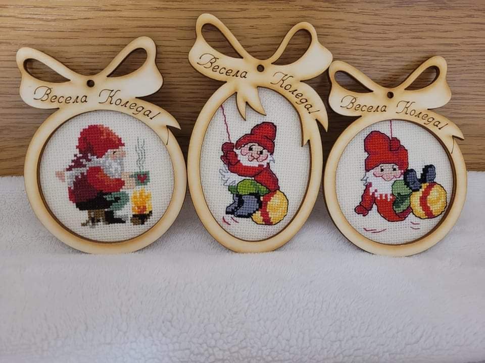 Ръчно бродирани Коледни играчки - Image 4